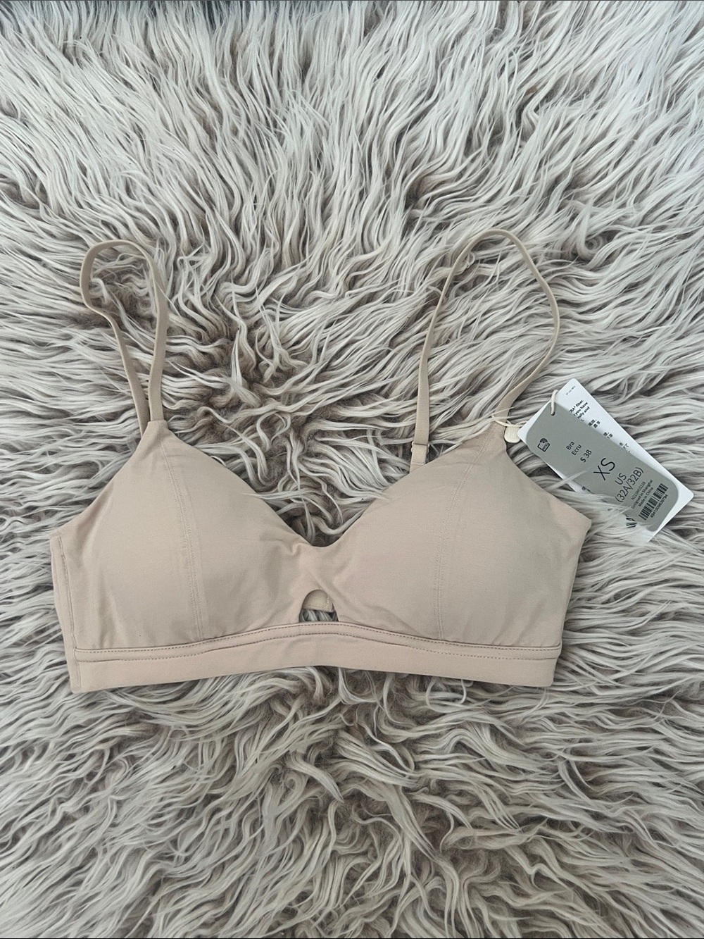 NEIWAI N211WU1118 Wireless Convertible Bra Ecru XS 32A 32B NWT $38
